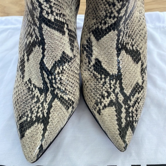SCHUTZ Ashley BOOTS size 6.5  medium Made In Brazil Leather Sole snake print - Picture 12 of 12